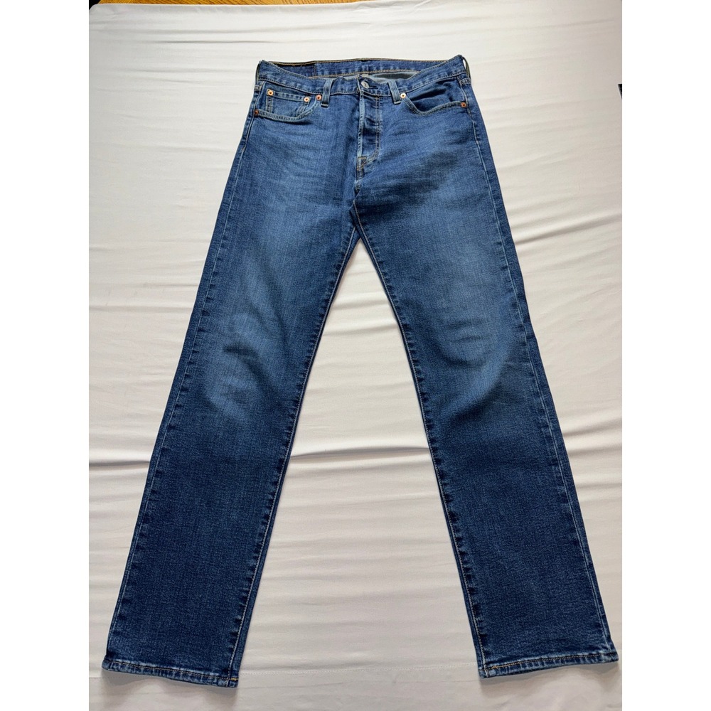 Levis 501 Original Fit Mens Jeans W30 L32 Medium Wash Blue Button Fly 00501-3127